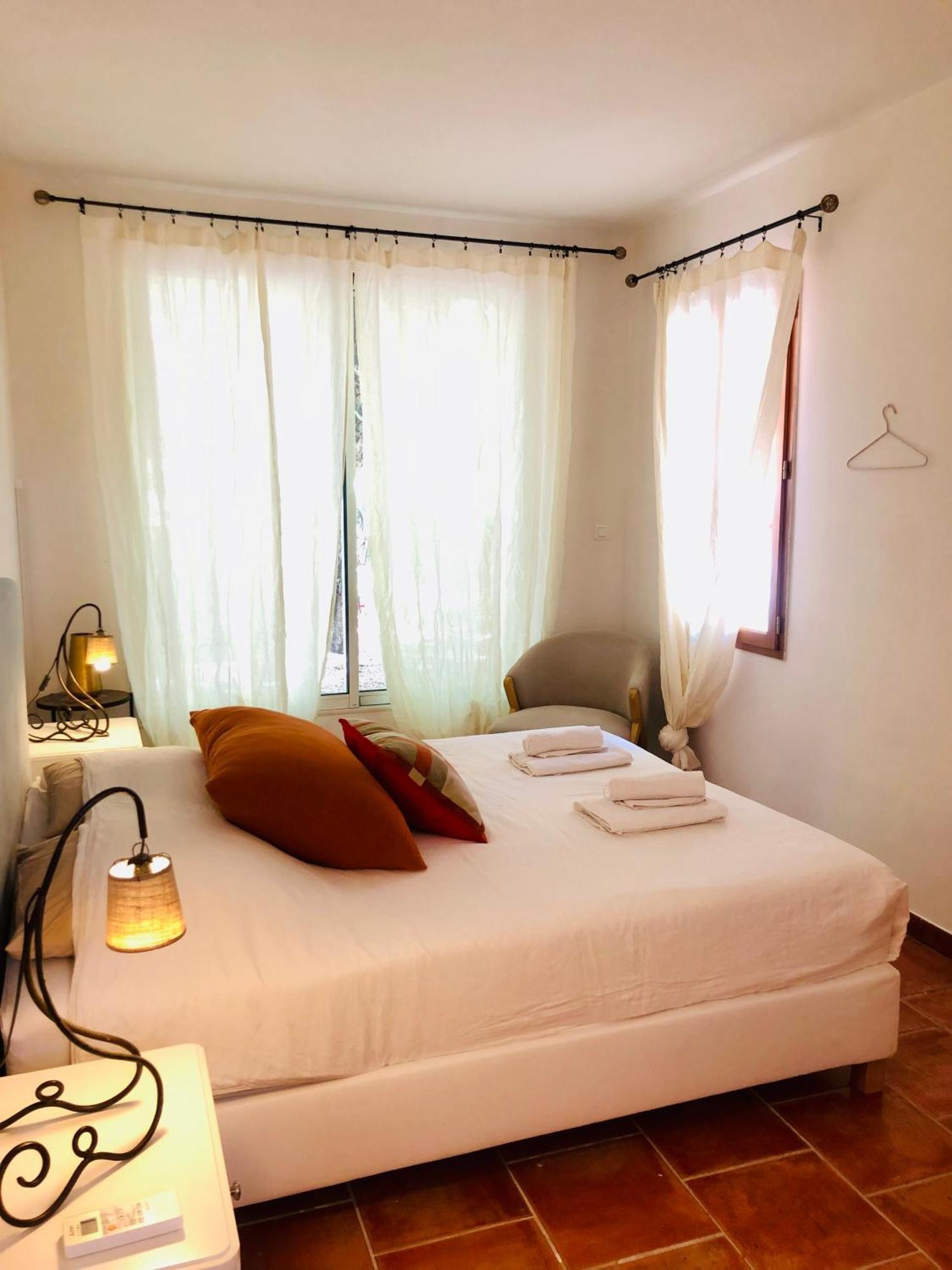 B&B Villa Roumanille Aix-en-Provence Zimmer foto